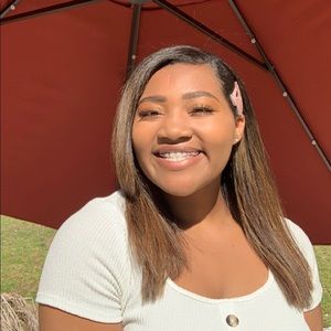 Meet your Posher, Janiah